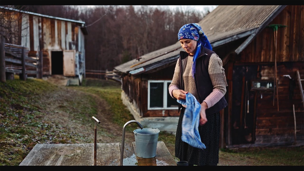A Quiet Life with Five Children in the Mountains