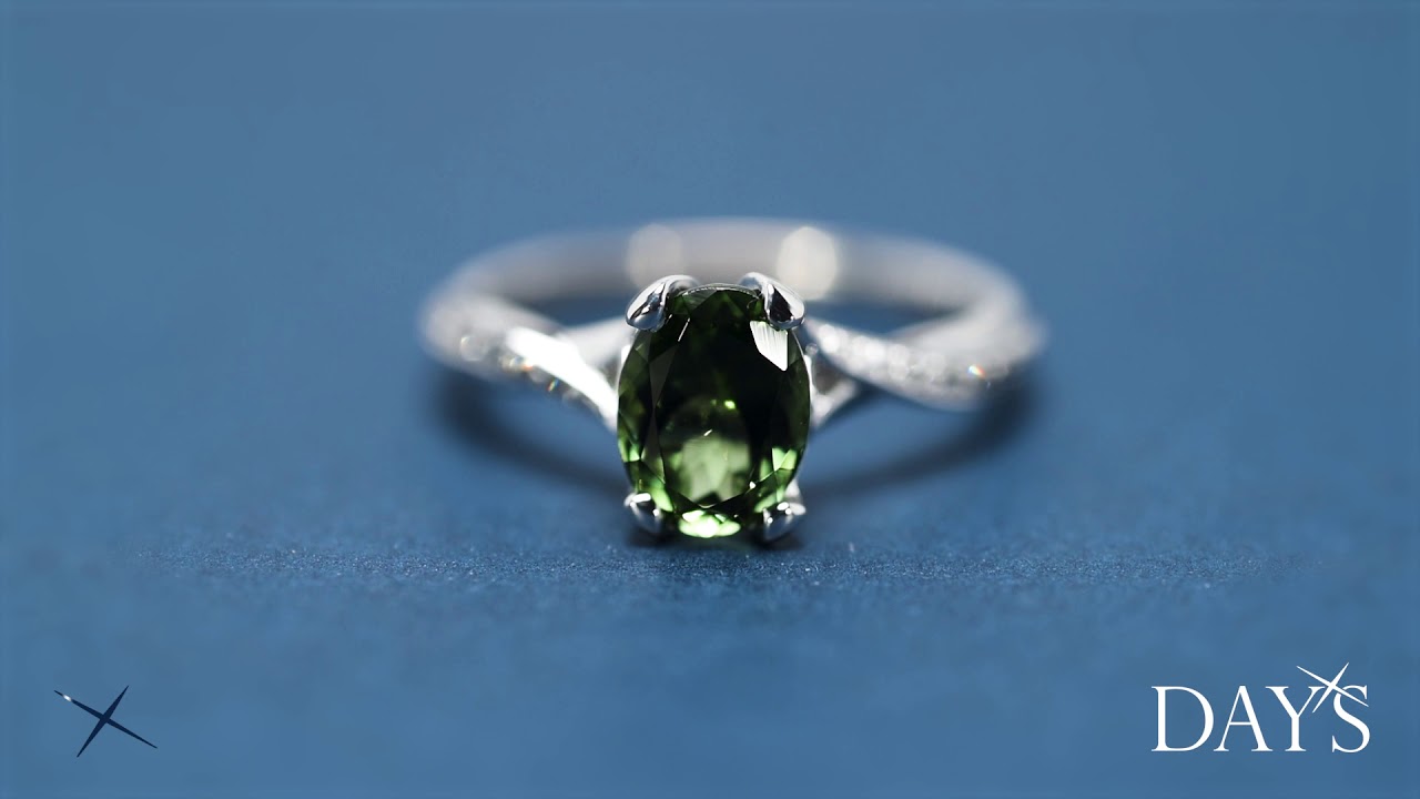 Maine Green Tourmaline Ring in 14kt White Gold with Diamonds (1/7ct tw)