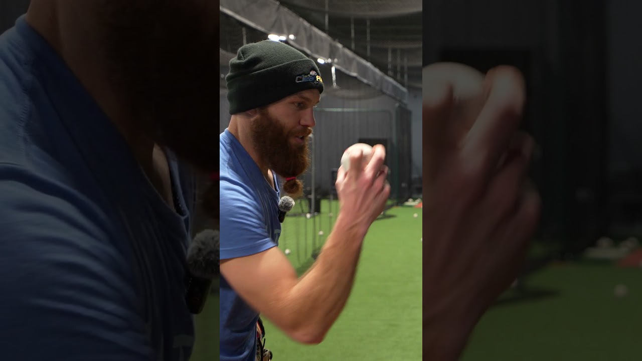 Mic'd Up Bullpen Commentary 🗣️ | #shorts
