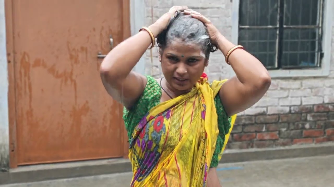 Barish hone lagi bhig kar video banaya #vlogsvideo #vairalvideo #vlogs #barsat