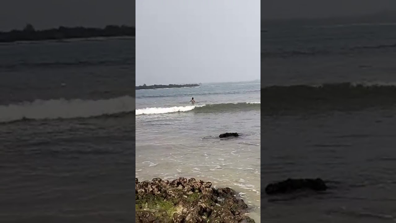 Liburan ke pantai m beach
