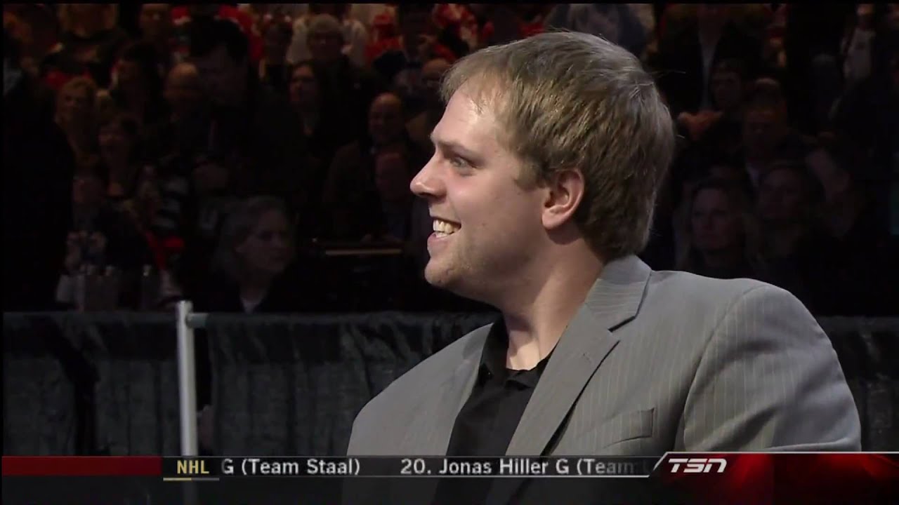 Phil Kessel goes last in NHL All-Star draft - Jan 28th 2011 (HD)