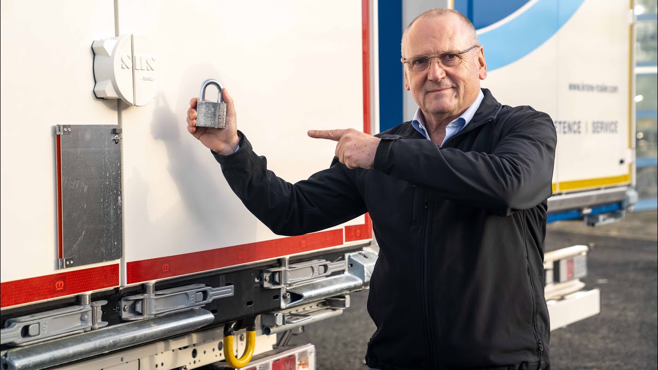 These are the different door locking systems for KRONE trailers. | KRONE TV