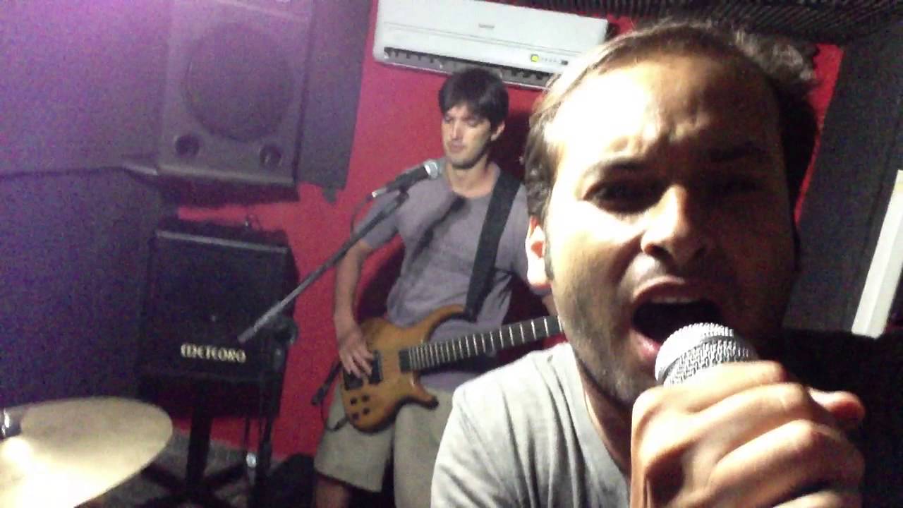 Lenine - Hoje eu Quero Sair S&oacute; ( Ronan Tardin, Douglas Castro, Roberto Andrade e Alex Ara&uacute;jo)