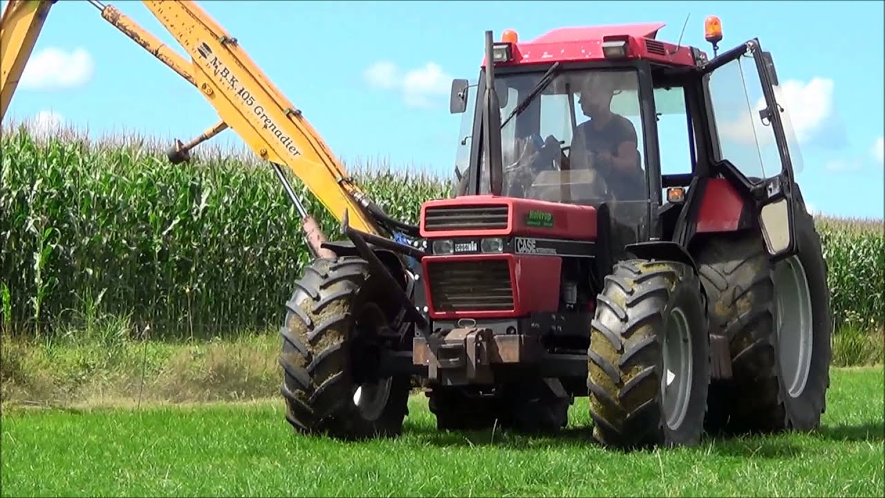 Loonbedrijf Holtrop aan het klepelen met de Case International 956 XL  [HD1080]
