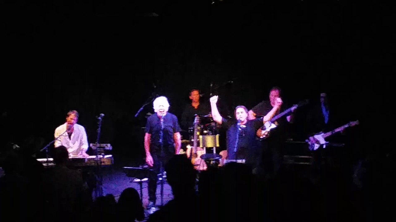 Chesney hawkes , chip hawkes , ricky westwood , dave munden , the tremeoleos