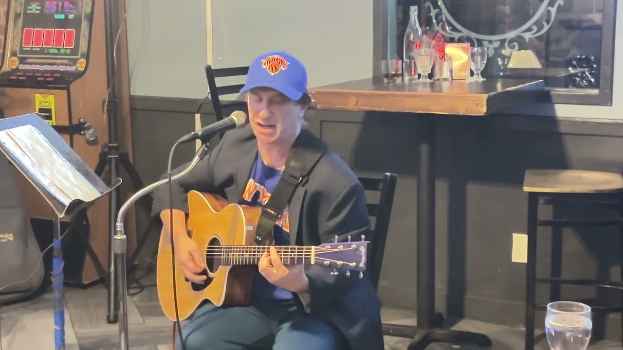 Singer/Songwriter Joel Landy of Songs of Freedom Television - Austin Ale House - Kew Gardens