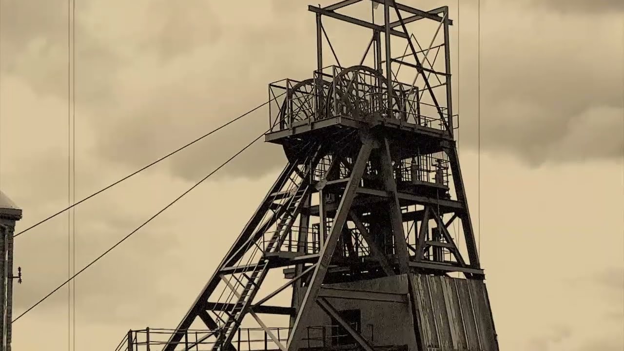 THE SOUTH WALES COALFIELD & TYPES OF MINES . Presented by South Wales Miners Museum
