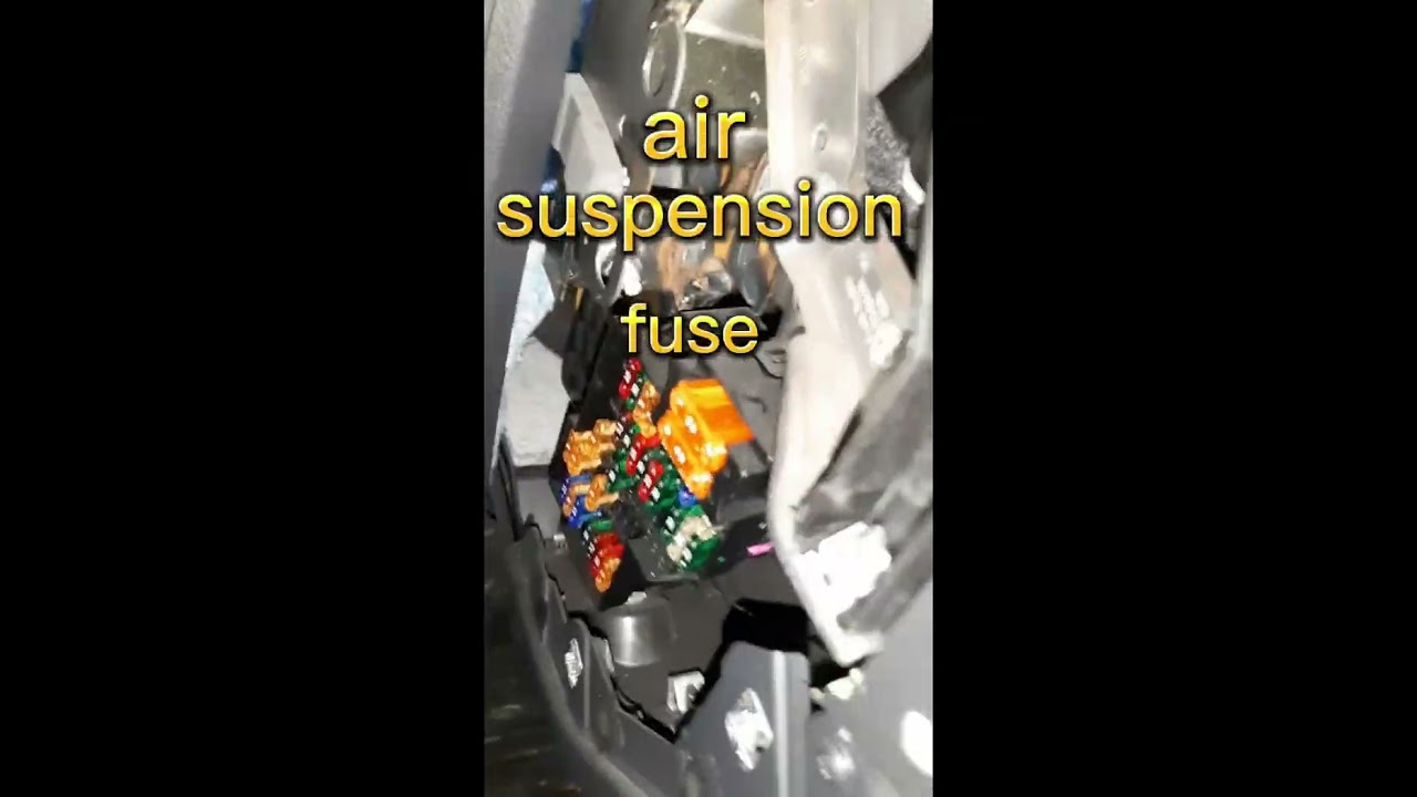 Vw Touareg 2014 air suspension fuse location.
