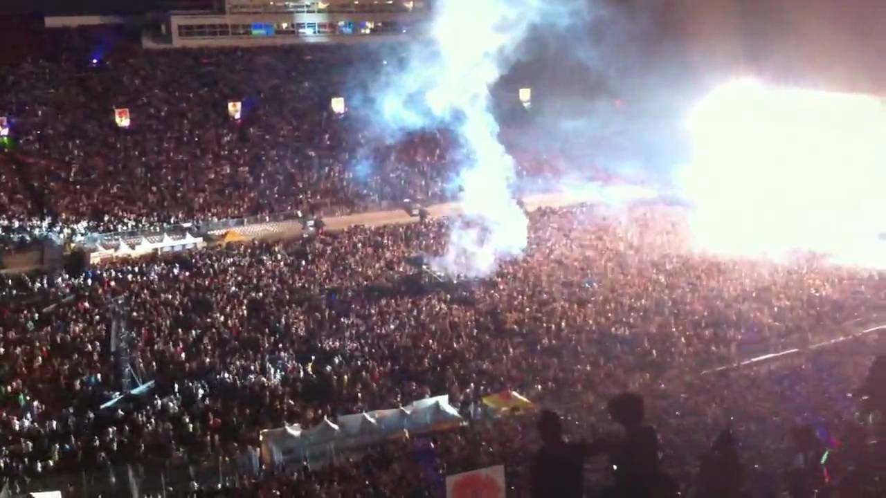 Deadmau5, Kaskade, Infected Mushroom, Swedish House Mafia & Afrojack at EDC 2010 HD