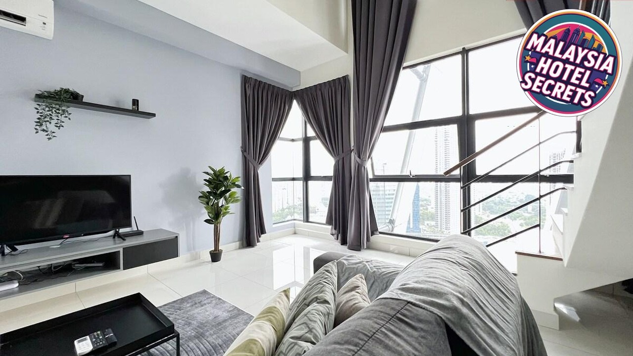 High Floor Modern 2BR Duplex w/ City View | Kuala Lumpur, Malaysia | Hotel Review ⭐