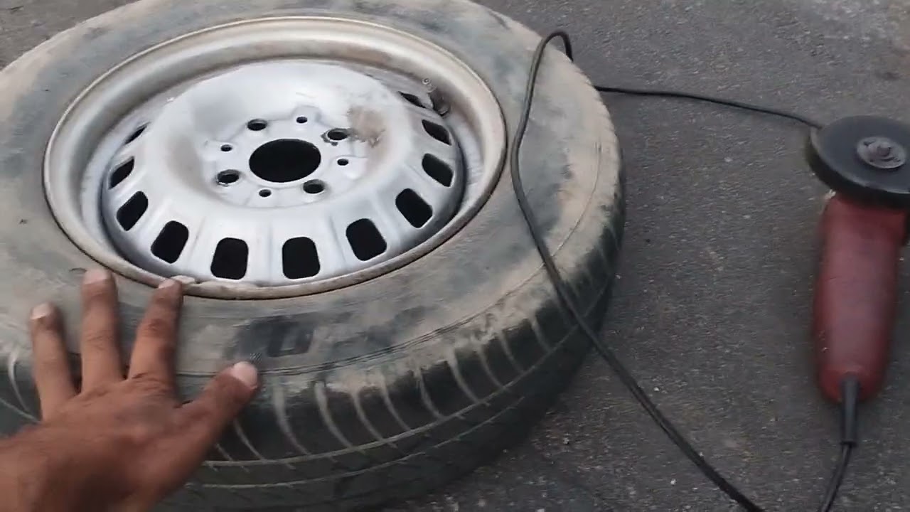 Baixando a Trazeira da Uno 94