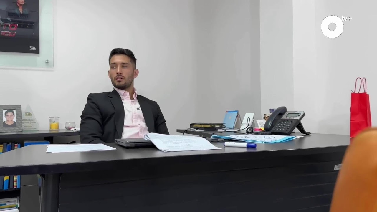 Cachito De Amor | Cap. 7 | Fingía ser su mejor amiga solo para quedarse con su trabajo.