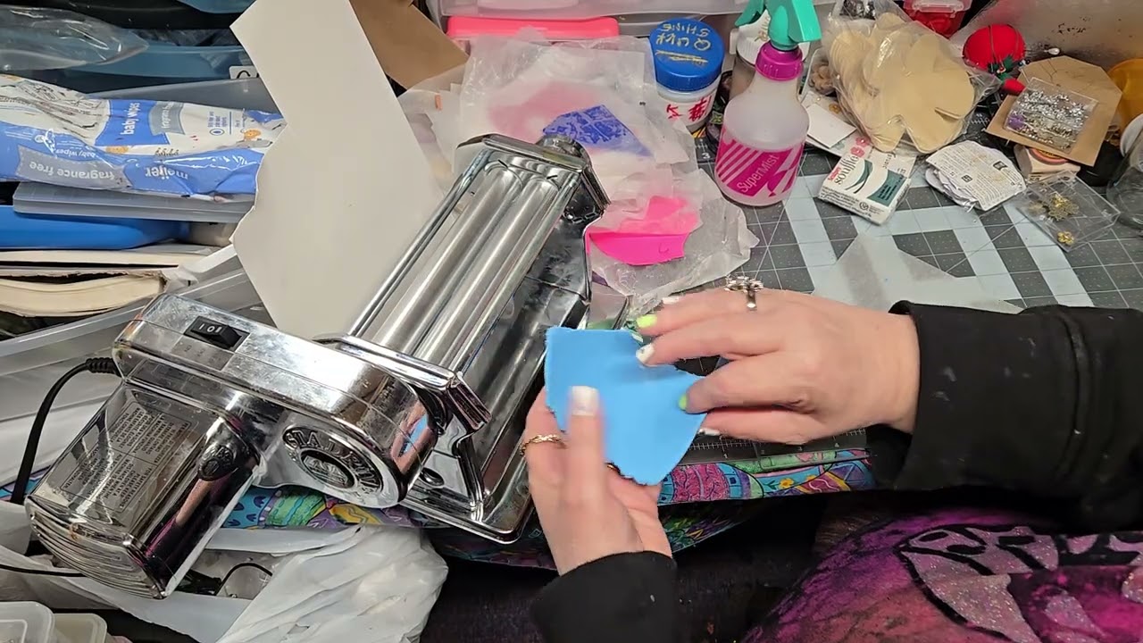 How do you use a pasta machine and why with polymer clay 🤔