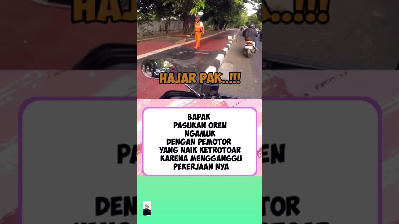 Pemotor naik trotoar hindari macet