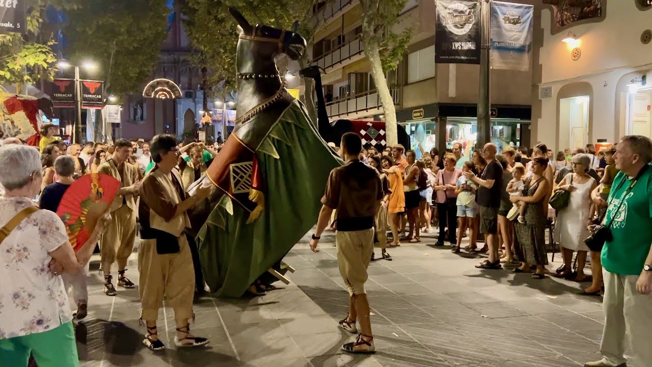 Balls de Mulasses 75è Aniversari de la recuperació de LA MULASSA BOJA de Vilanova i la Geltrú