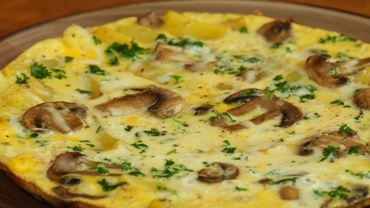 Quick Dinner from a Few Ingredients: Potatoes, Mushrooms & Eggs!