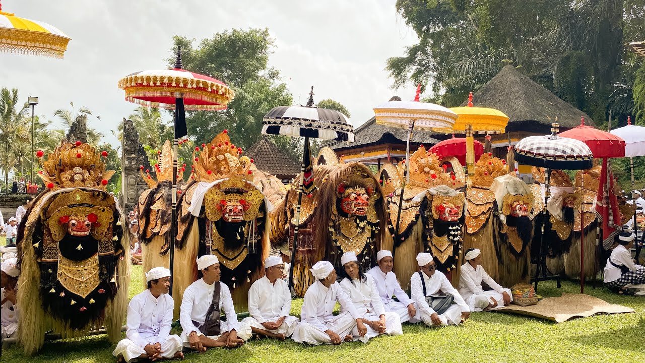 [FULL] PULUHAN PETAPAKAN BARONG DAN RANGDA SARWA ADA AMUNDUK TARO DI DESA PUAKAN 2022