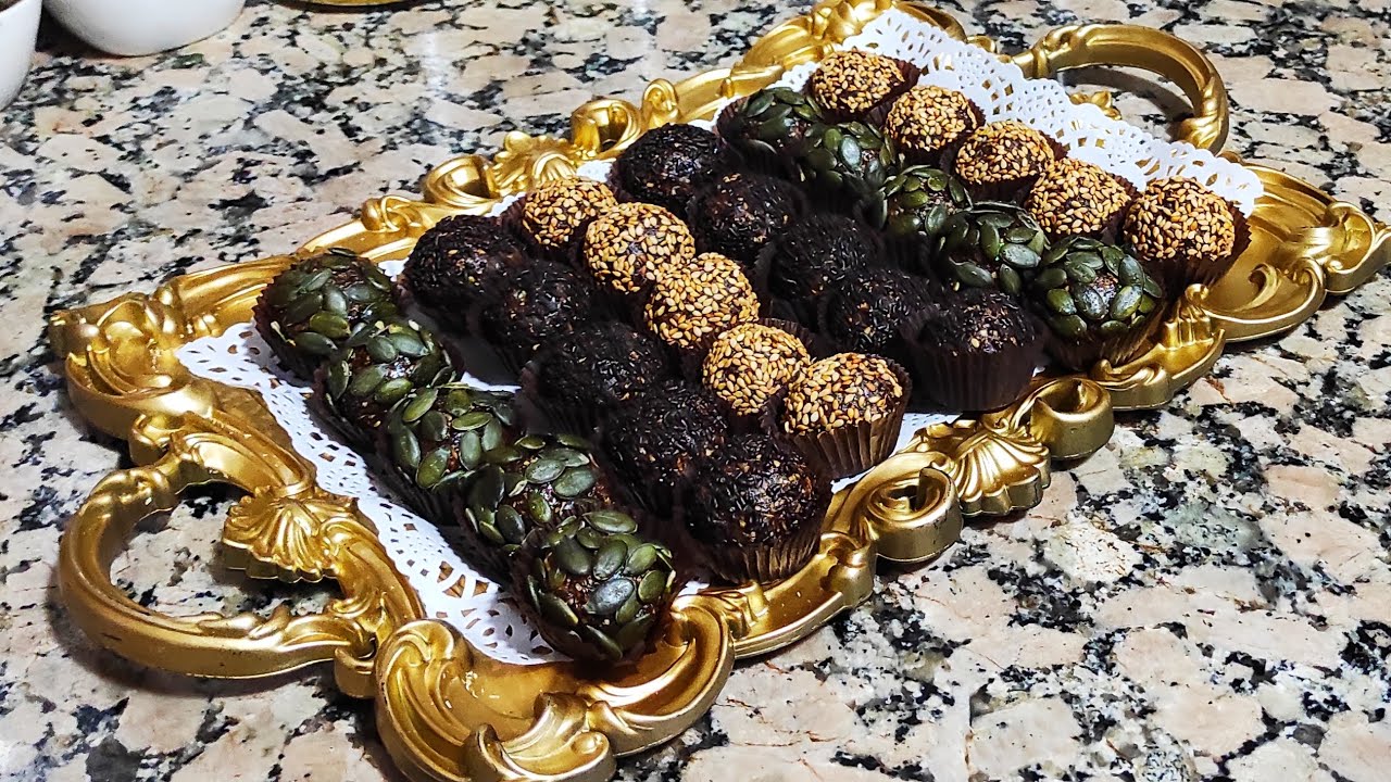 كرات التمر للطاقة والمناعة وغنية بالمعادن والفيتامينات المفيدة للجسم وحتى لفقر الدم👌🏻🇲🇦