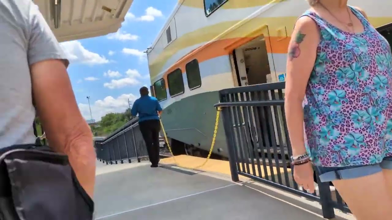 Free Shuttle Bus after arrival at Sanford after Sunrail trip from Winter Park, Florida, May 2025