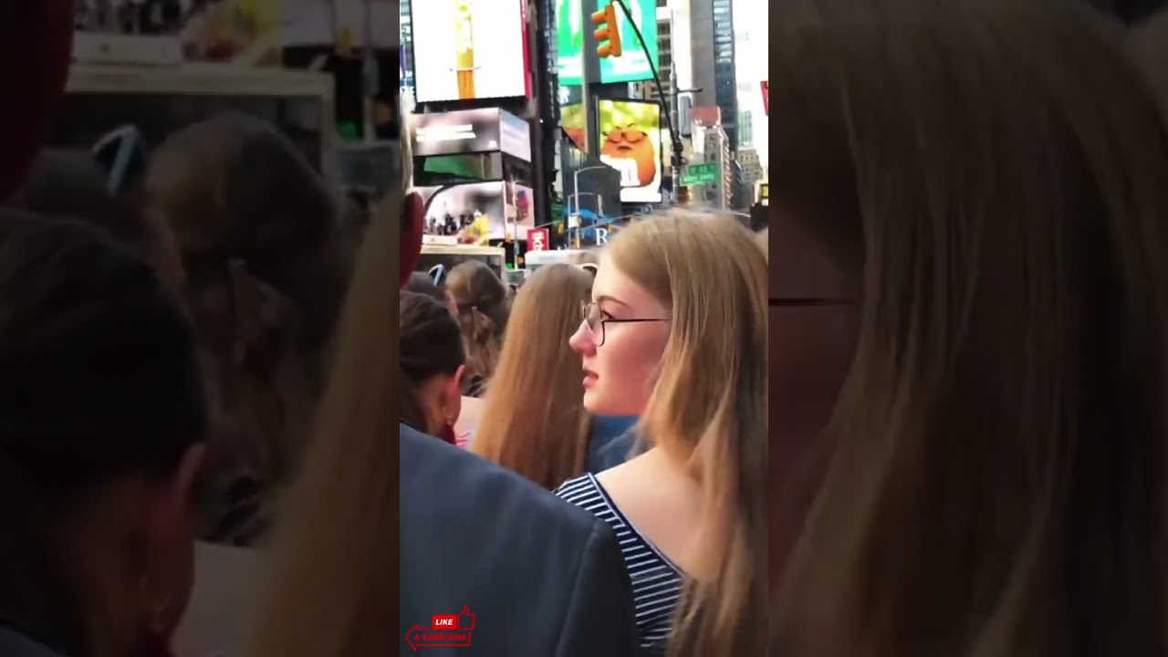 Times Square Manhattan WALKABOUT 4K 🇺🇸 New York