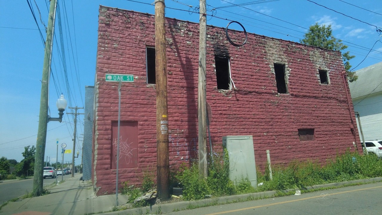 BINGHAMTON, NY - RUN DOWN HOODS