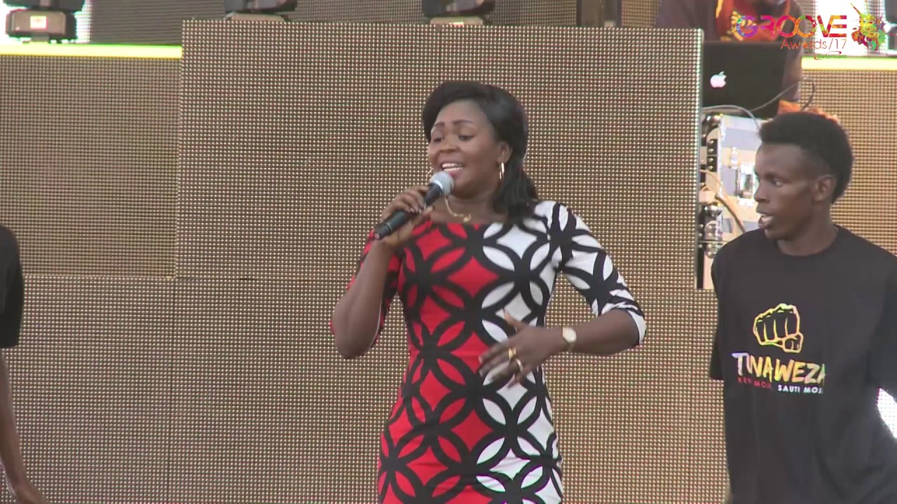 Shiro wa Gp ~ Groove Tour Karatina 2017 (Performance)