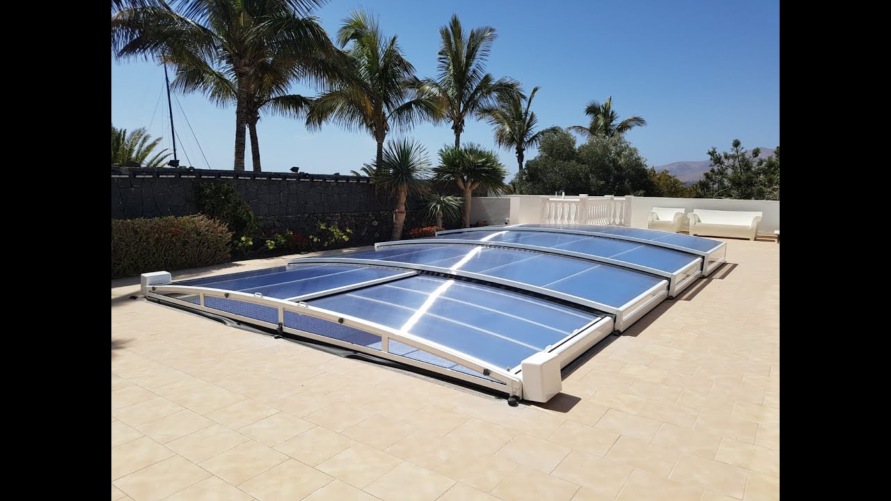 Abri de piscine extra plat modèle BOREALIS XS