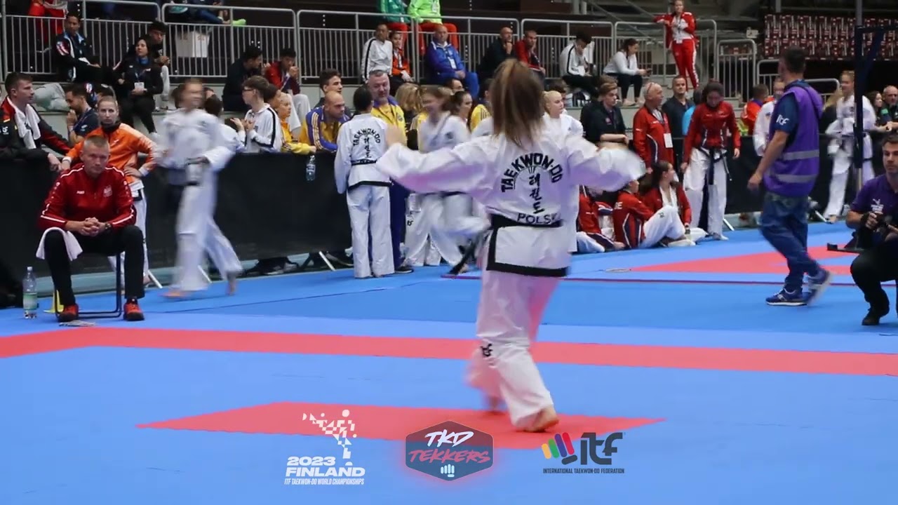 Jemma Swinburne SCO vs Alicja Slian POL - Female 1st Degree Pattern Final