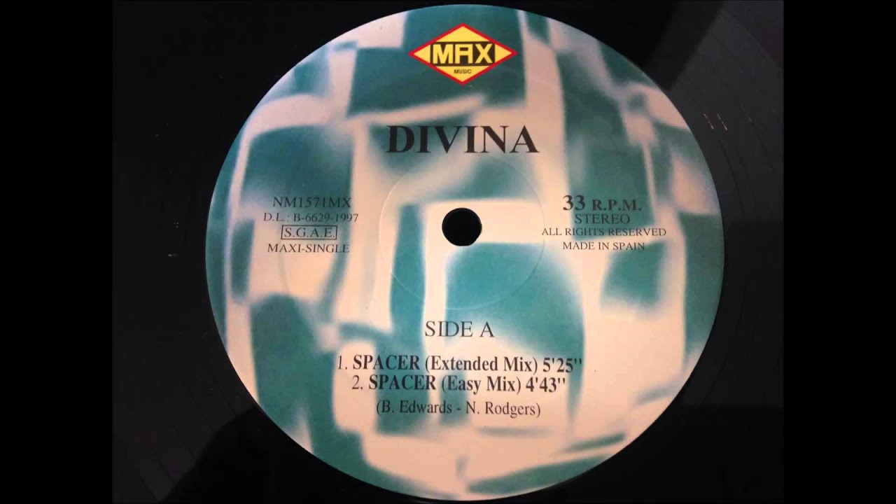 Divina - Spacer
