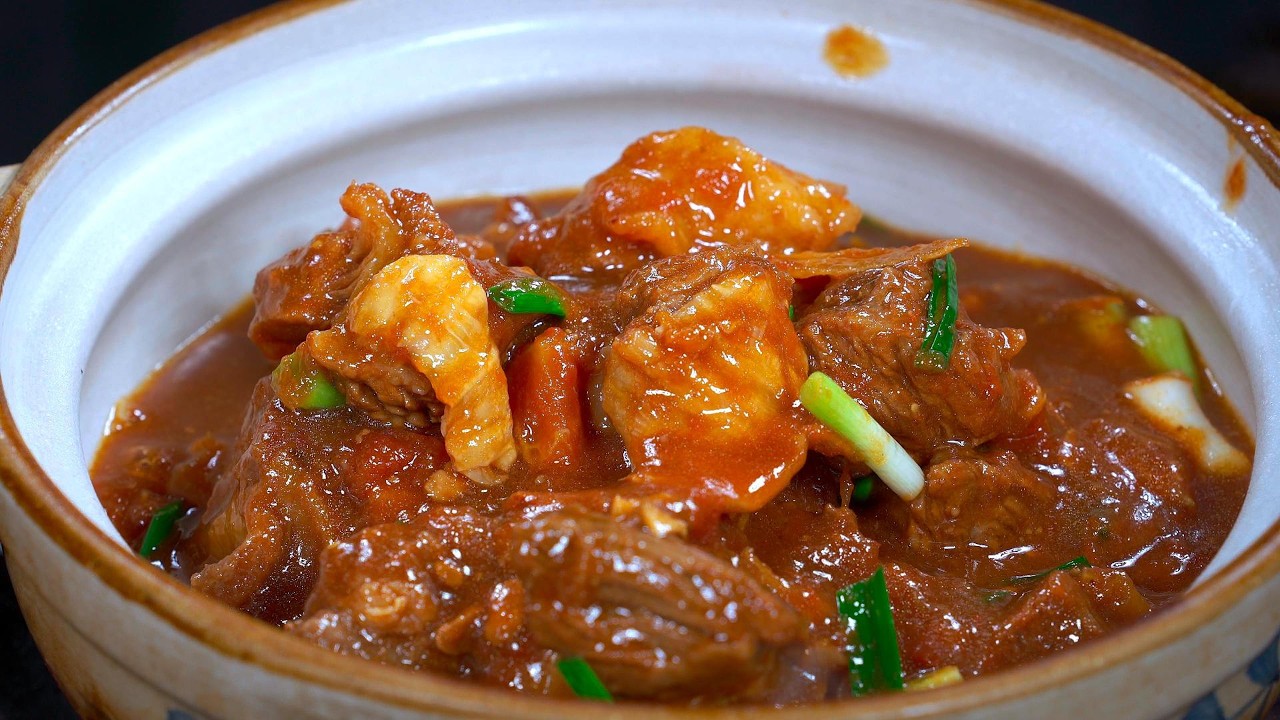 万万没想到，吧番茄和牛腩放进电饭锅里面，出锅瞬间变美味，做法简单，新手小白看一遍也能学会#like #廚娘的365日 #家常菜