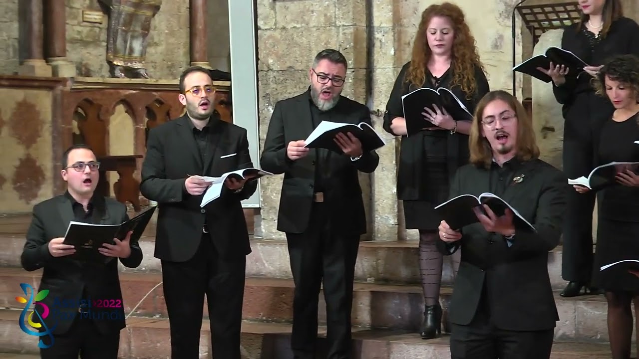 Coro Magnificat - F. Biebl, Ave Maria Angelus Domini