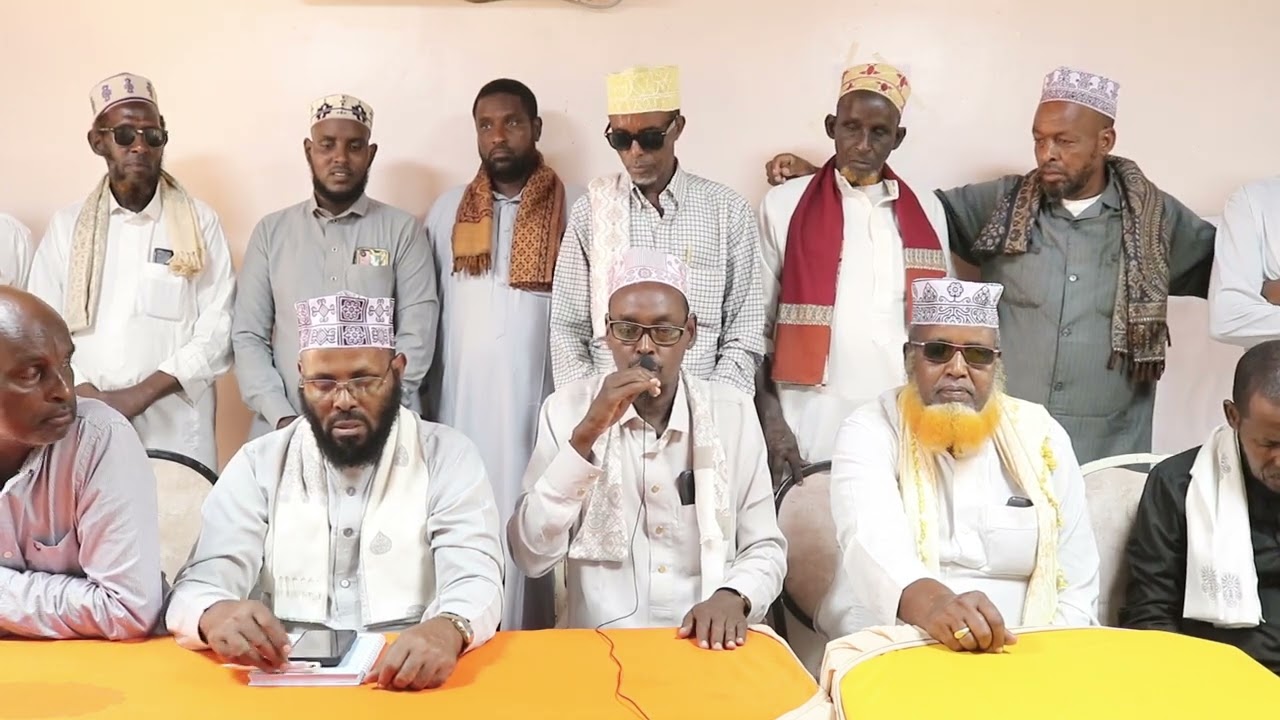 SULDAAN ABDIRAHMAN SANEY OO BEESHIISA REER MOHAMUD LA KULMEY