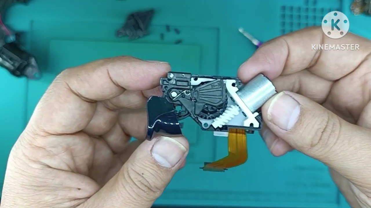 como desmontar e trocar manta do botão R2 L2 do controle dualsense PS5.