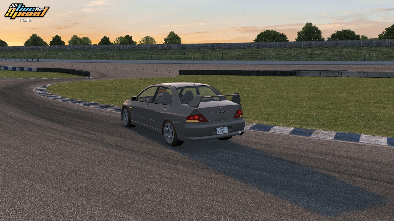 Live for Speed S3 Mods #590 - MEMOLUTION 7 on Rockingham Historic Short