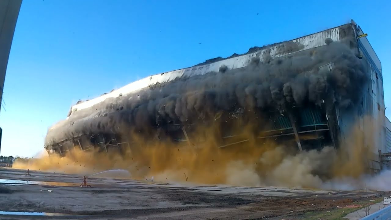 Eggborough Power Station Blowdown (Part 3 - 6th March 2022) - Sky Revolutions