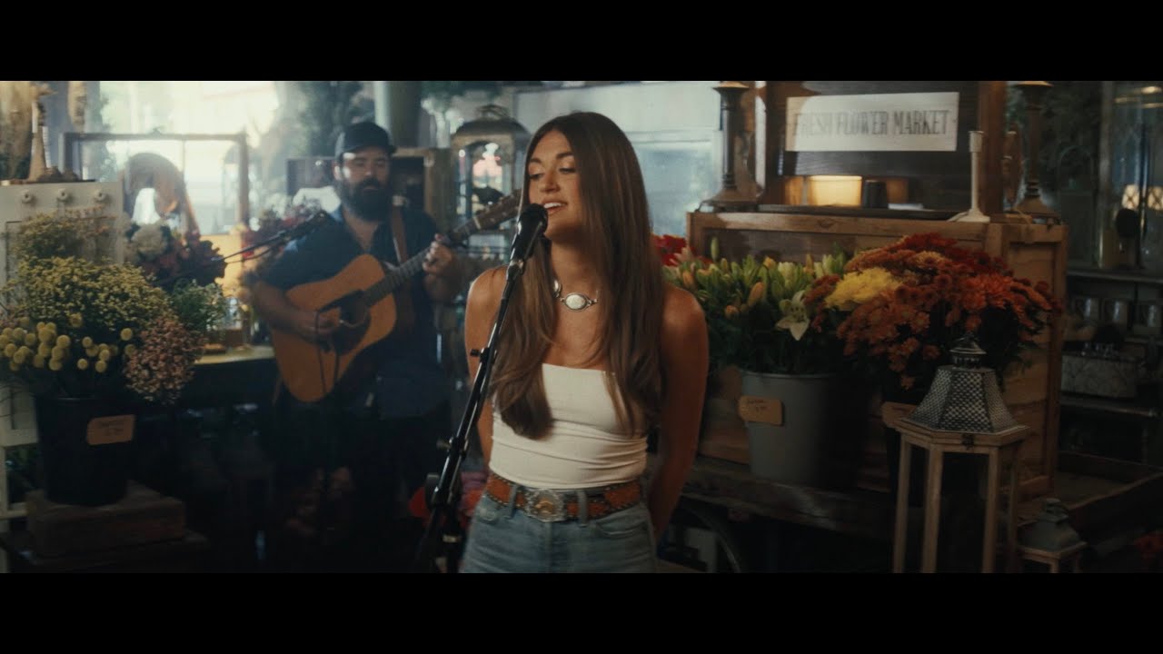 Lauren Watkins - Average Joe & Plain Jane (In A Perfect World: Petal Session)