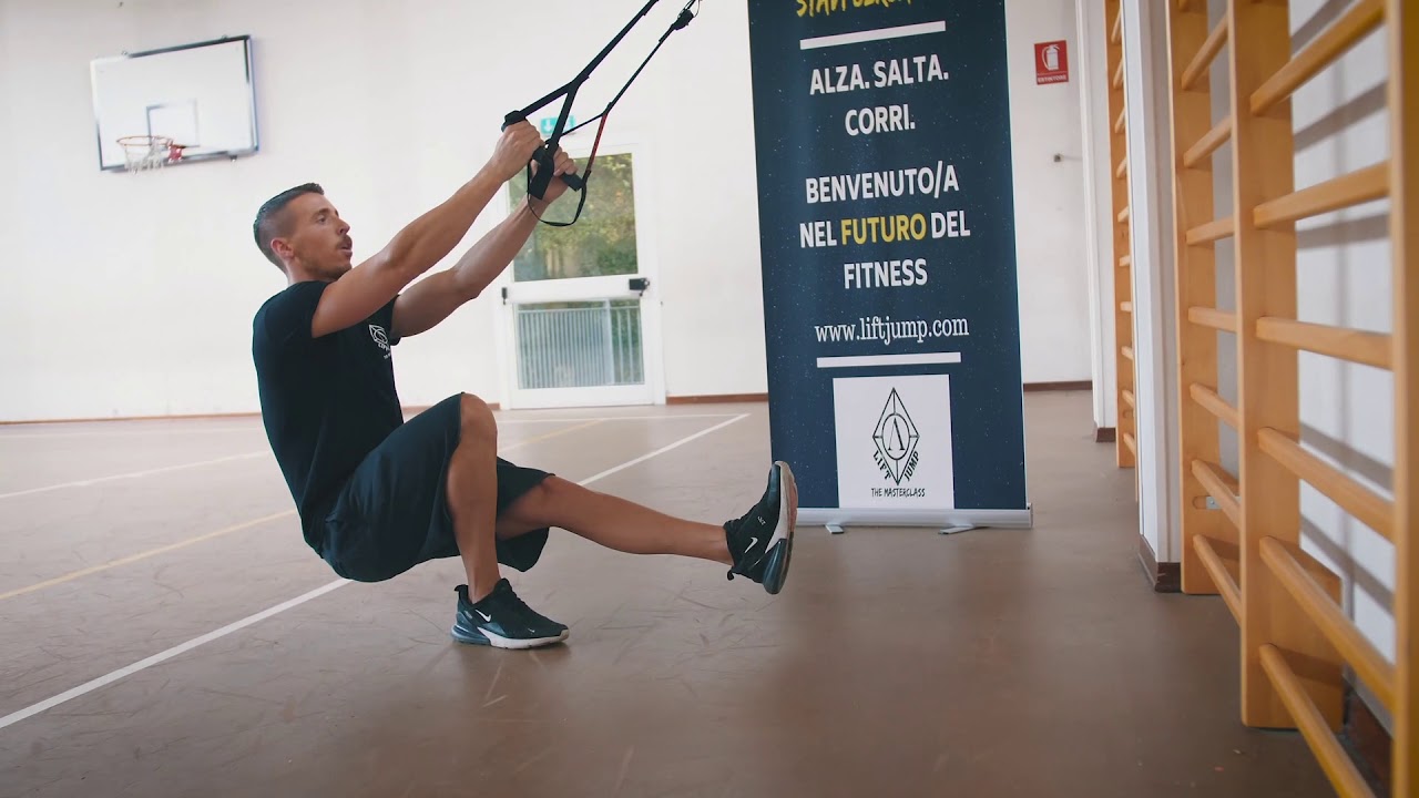 Pistol squat al TRX