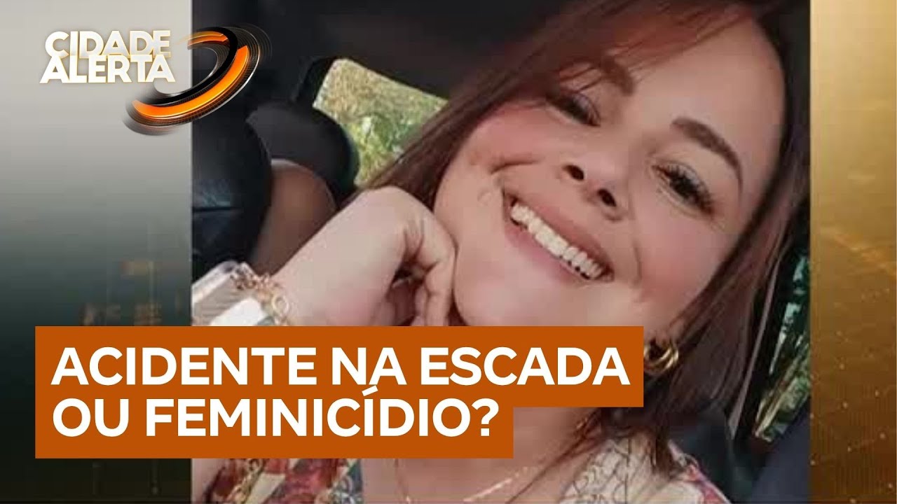 Mulher é encontrada morta aos pés da escada, e ex-namorado alega que ela caiu sozinha