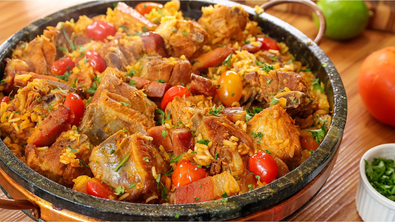 ARROZ COM COSTELINHA DE PORCO À MINEIRA