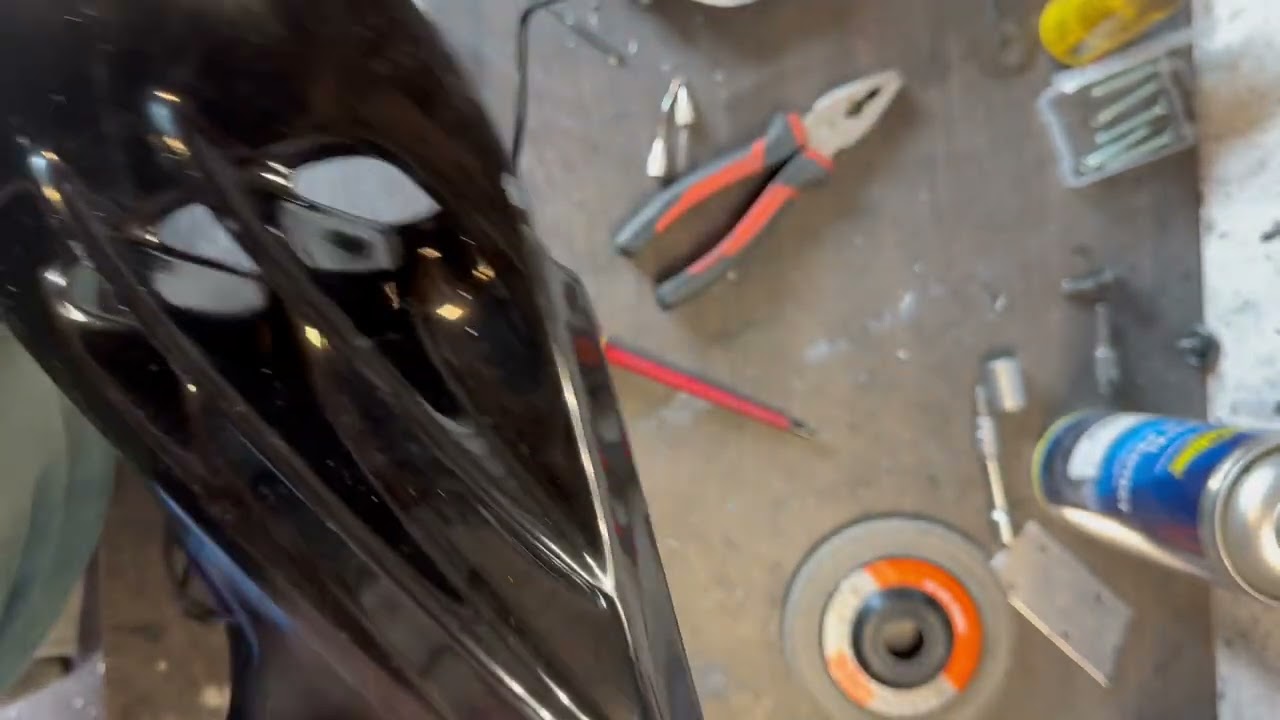 Soldering plastic the home way Honda super Magna part 3