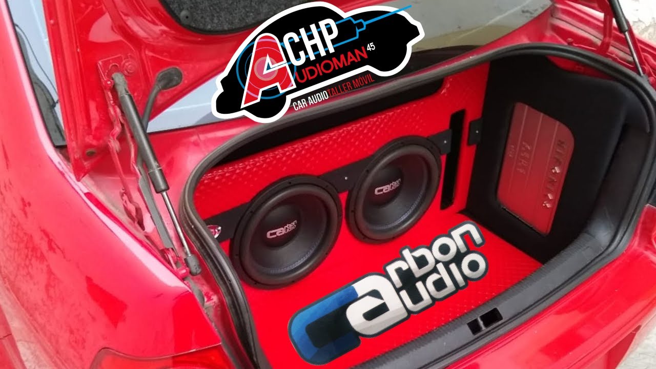 Jetta rojo A4 con subwoofer carbón audio