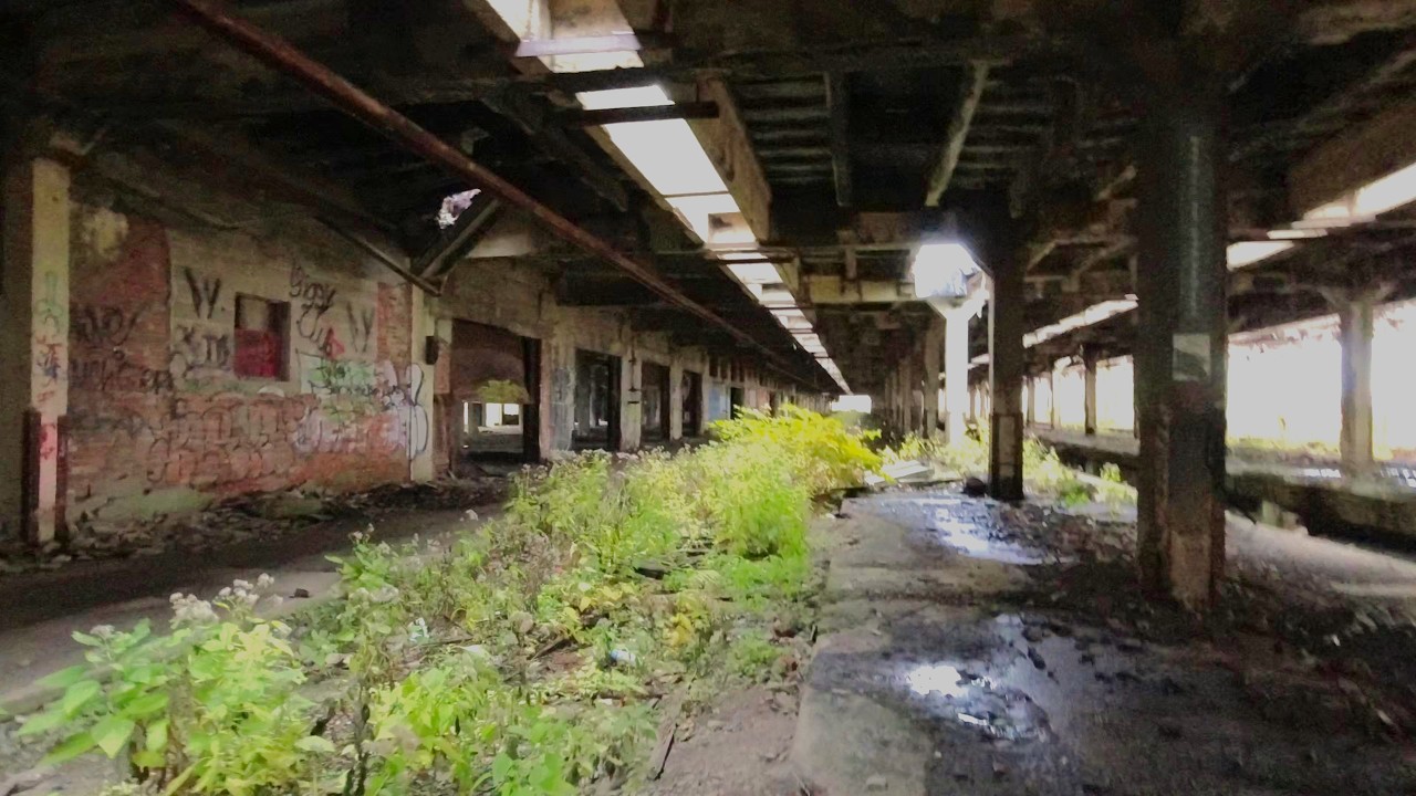 Exploring a MASSIVE Abandoned Railroad Station | Urban Exploration