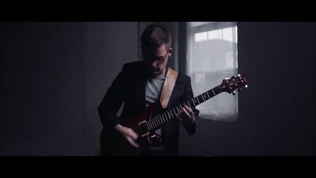 Using A Guitar To Make A Siren - Those Quiet Evenings...