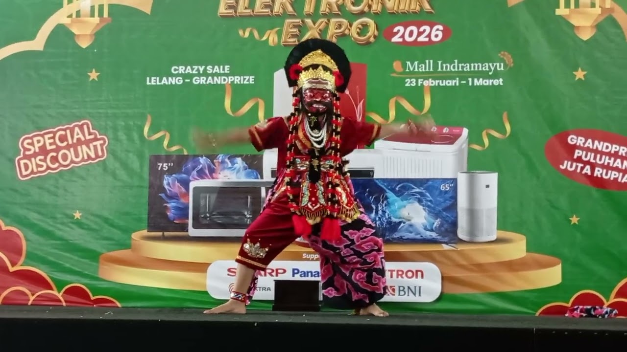 Lomba tari Topeng mall Indramayu