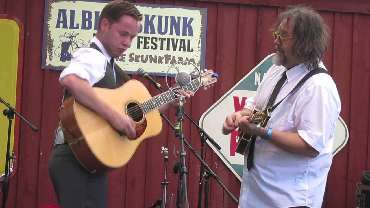 Billy Strings & Don Julin - Cocaine Blues