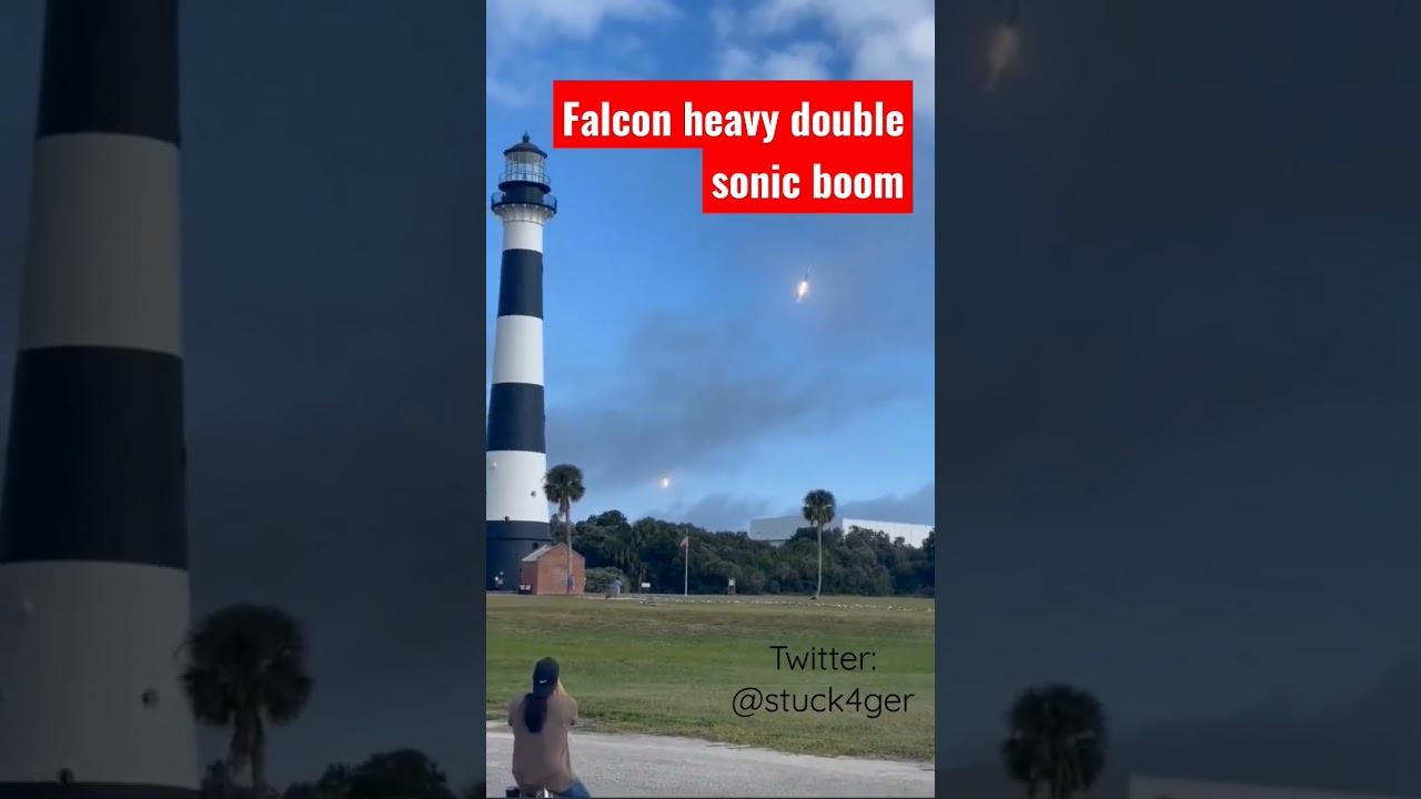 Spacex Falcon Heavy double sonic boom landing twitter: @Stuck4ger