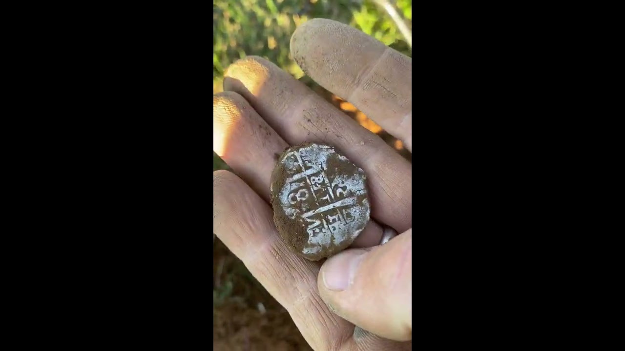 Massive Colonial Silver! Metal detector find- Spanish Treasure Coin - 8 Reales Spanish Cob