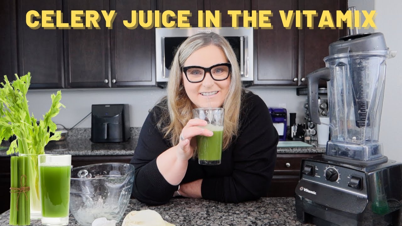 Celery Juice in a Vitamix using the Pardal Nut Milk Bag