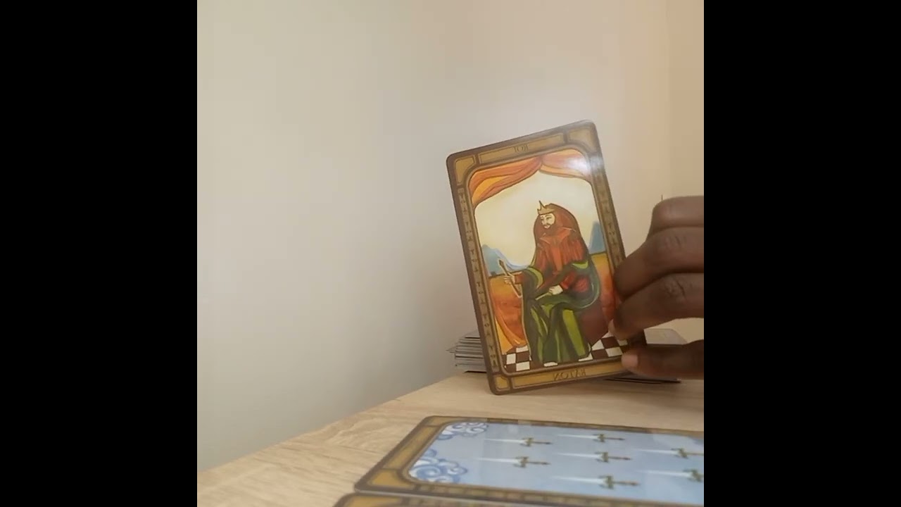 Ce tirage est pour toi qui reflechit trop en ce moment ou depuis un bon bout de temps ❤️‍🩹💐